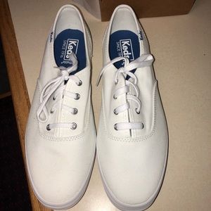 White Keds